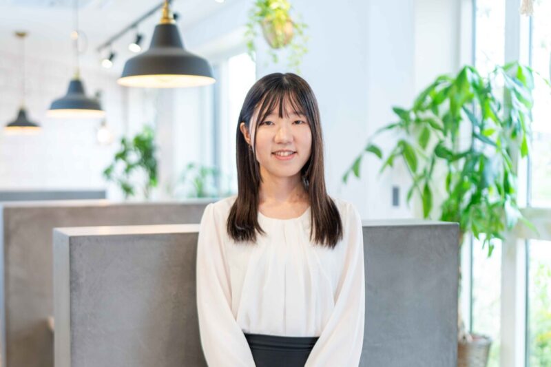 小関 優衣